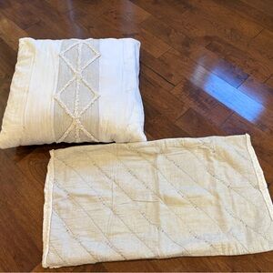 Anthropologie Cream and White Pillow Set